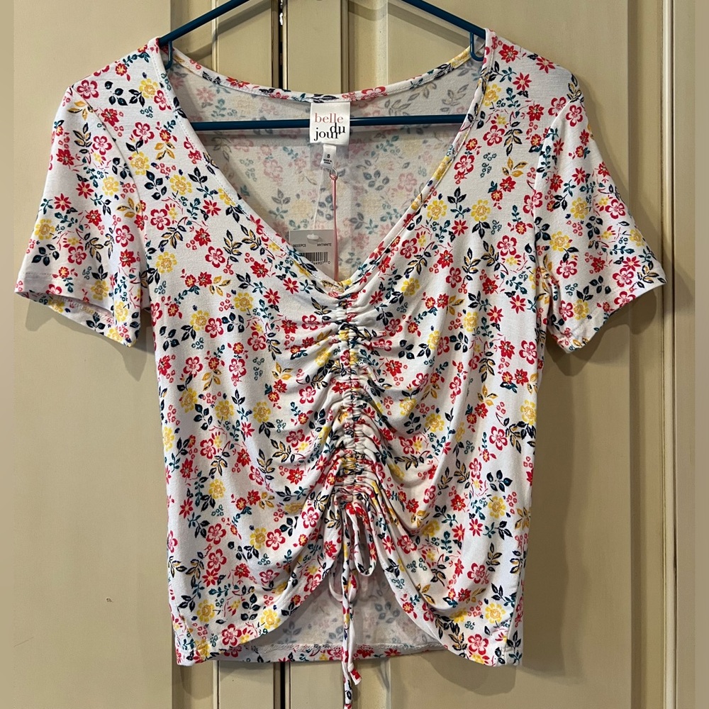 Belle Du Jour White Floral Print Crop Top Size Small Short Sleeve
